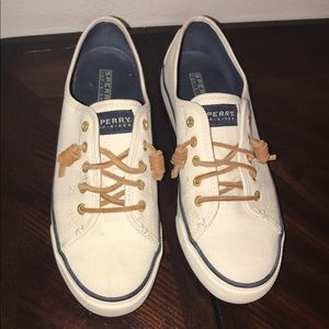 Sperry shoes